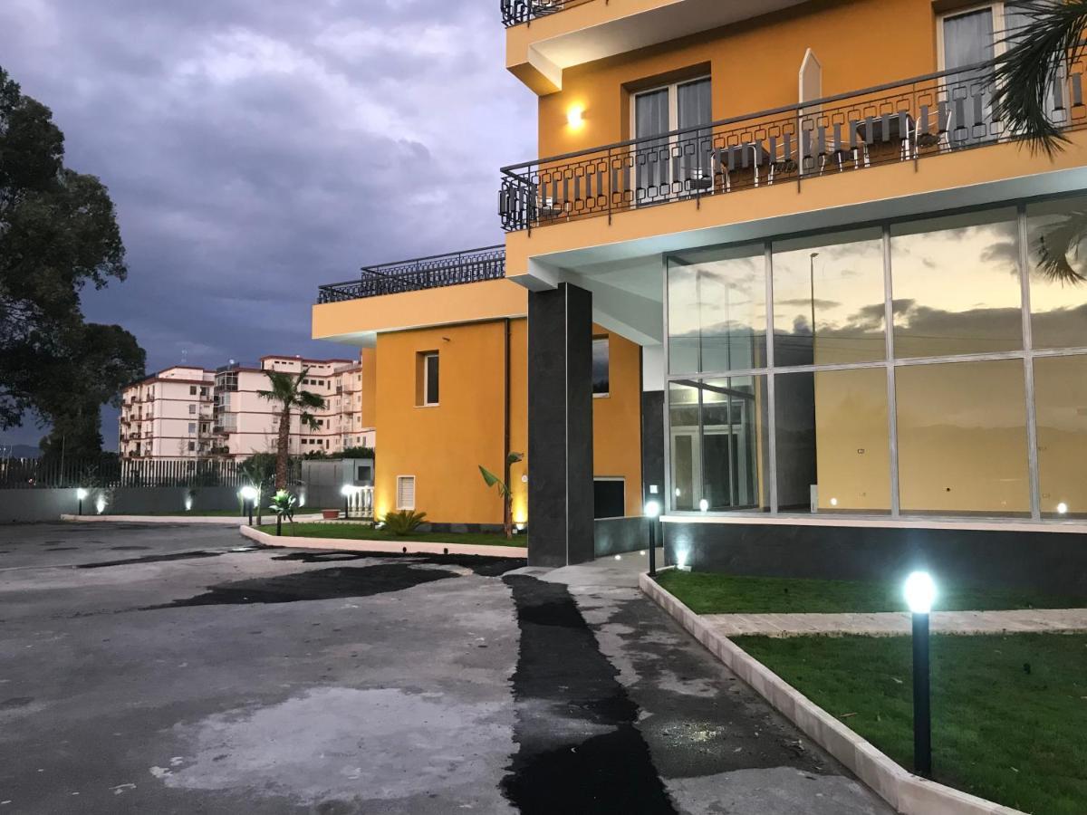 Borgo Palombaio Home Catania Exterior photo